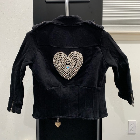 Twisted Hart Jacket - Picture 3 of 6